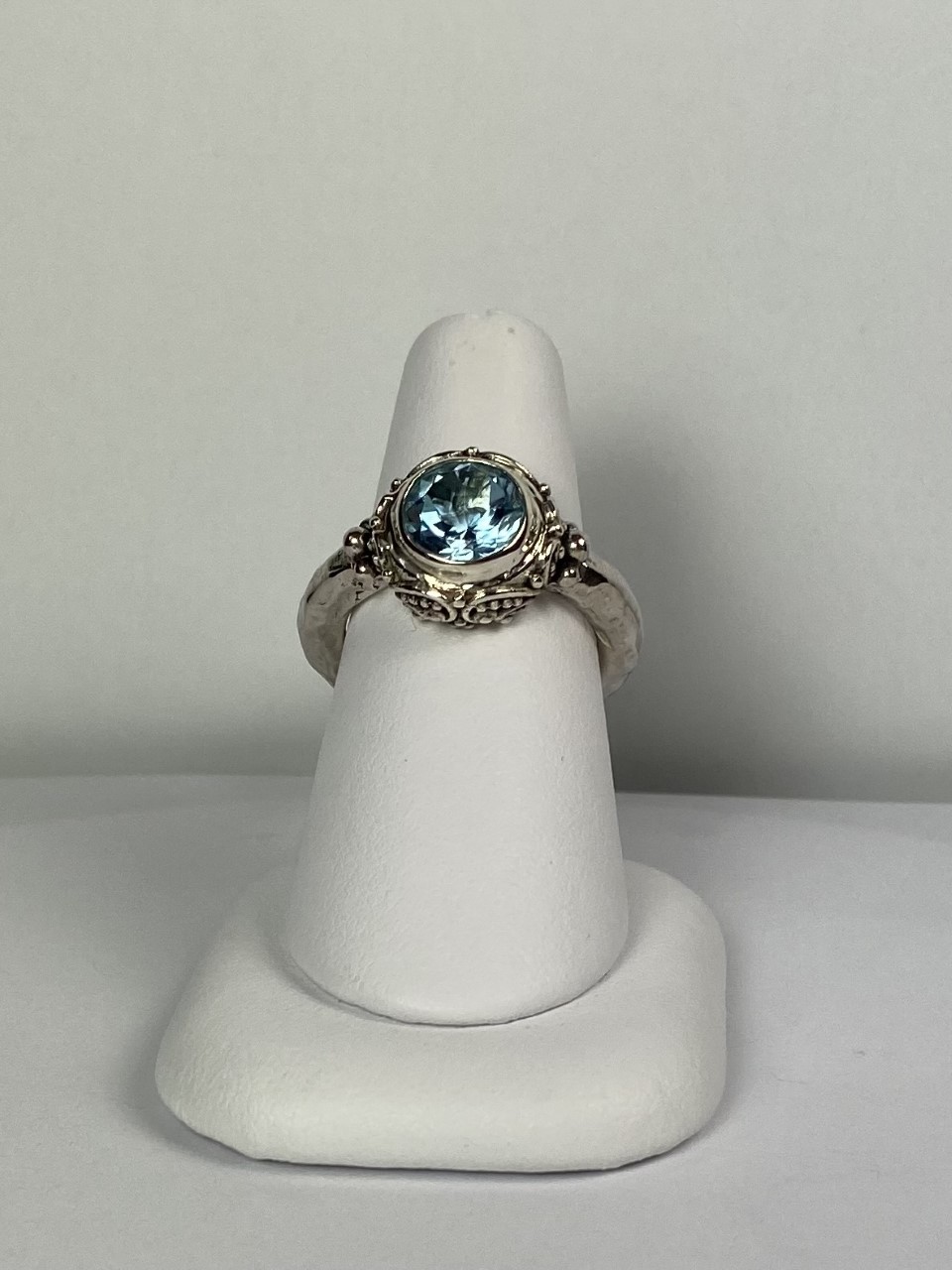Kir Collection Samara Blue Topaz Ring - The Polished Edge Fine Jewelry